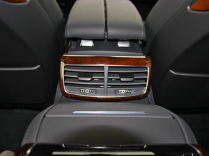 201345 TFSI quattro  g