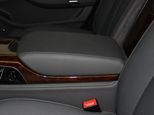 201345 TFSI quattro  g