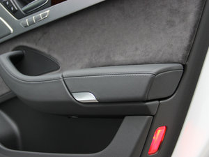 201345 TFSI quattro  g