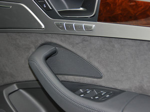 201345 TFSI quattro  g