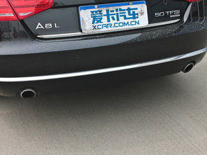 2013款50 TFSI quattro豪华型 排气管