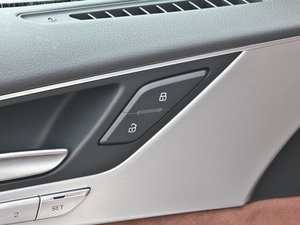 2013款50 TFSI quattro豪华型 中控区