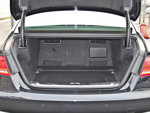 2013款45 TFSI quattro舒适型 行李厢空间