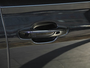 201345 TFSI quattroA ^