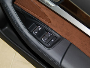 2013款45 TFSI quattro豪华型 中控区
