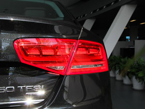 201350 TFSI quattroF ^