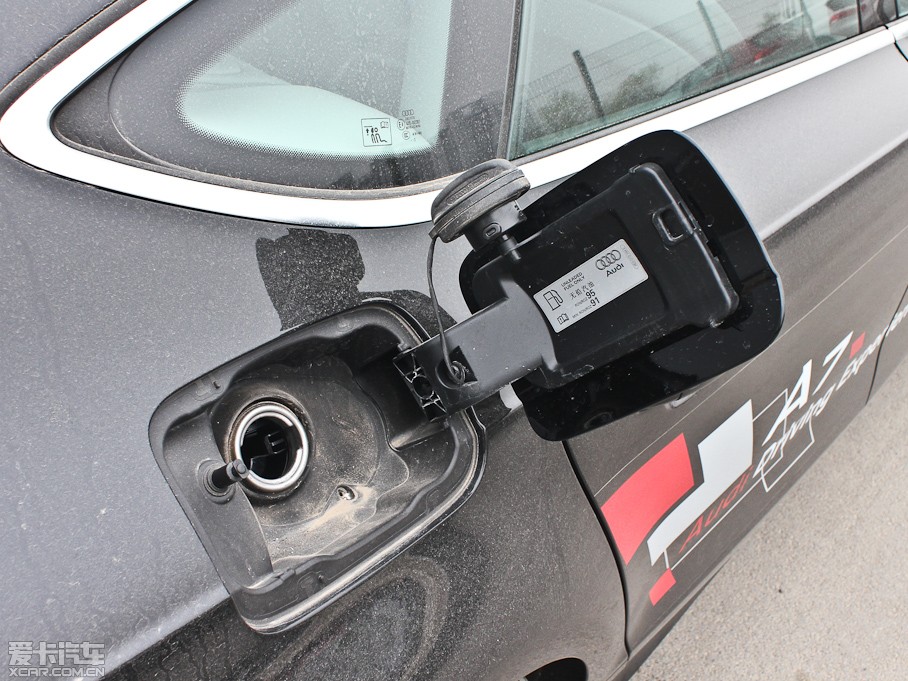 2013WA7 50TFSI quattroA