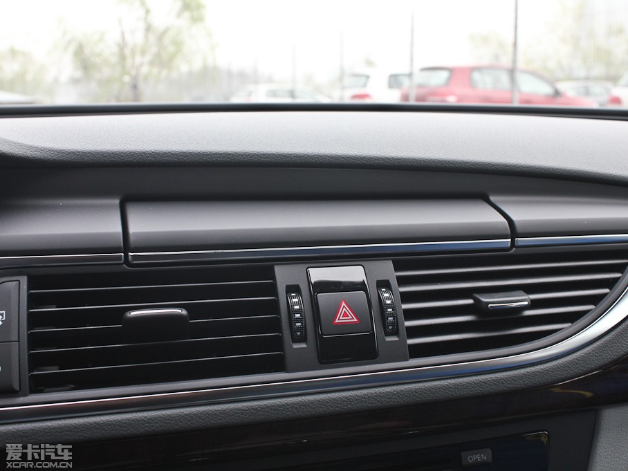 2013WA7 50TFSI quattroA