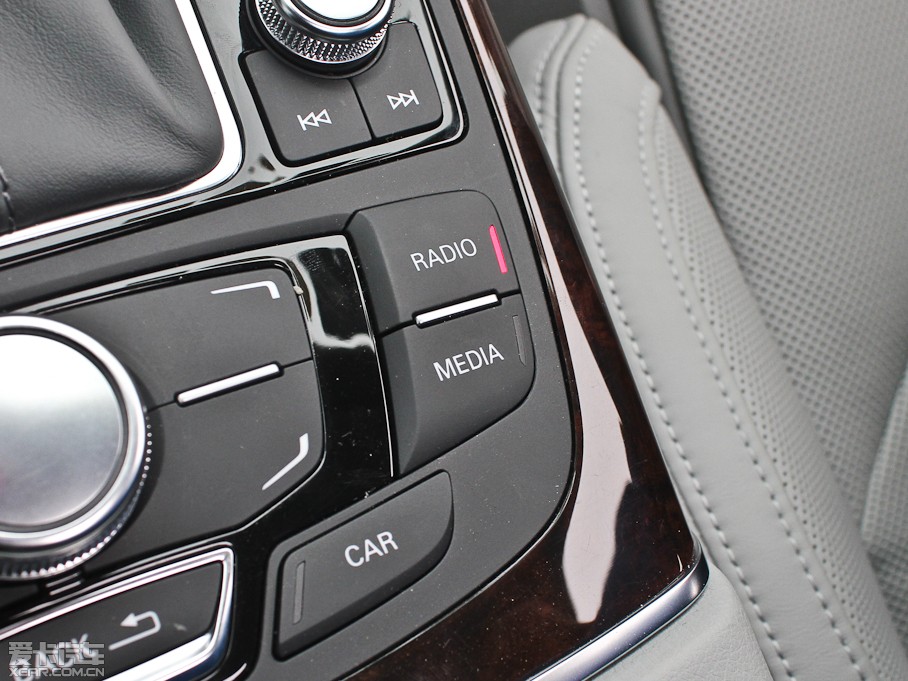 2013WA7 50TFSI quattroA