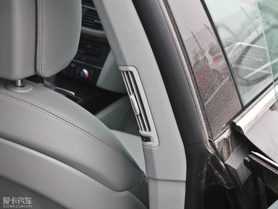 2013��W��A7 50TFSI quattro���A��