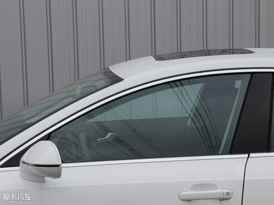 2013��W��A7 50TFSI quattro���m��