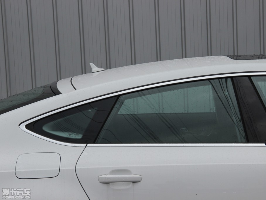 2013��W��A7 50TFSI quattro���m��