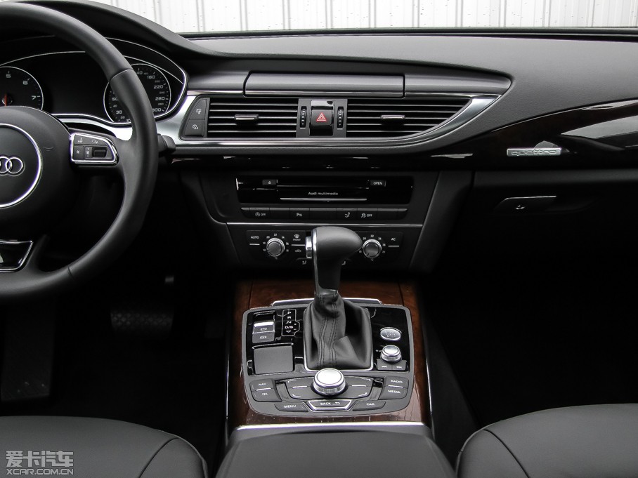 2013��W��A7 50TFSI quattro���m��