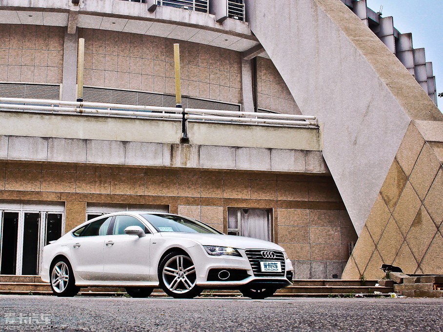 2013?yun)WA7 50TFSI quattroA