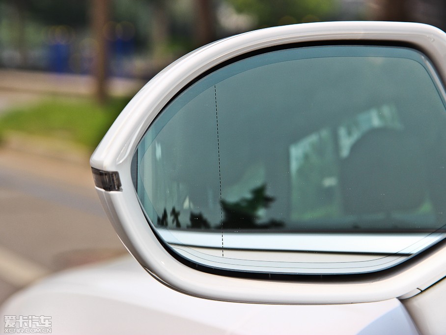 2013WA7 50TFSI quattroA