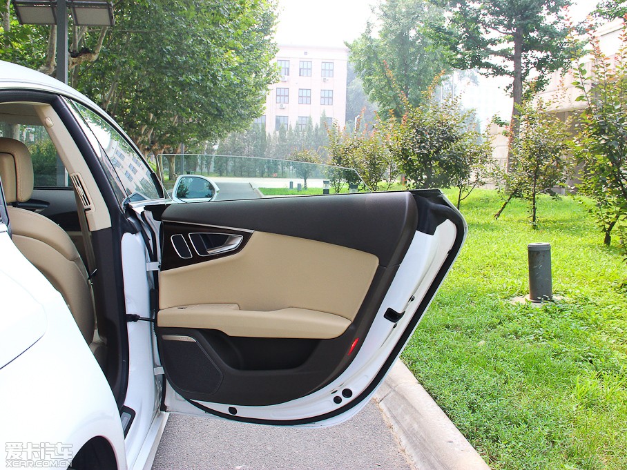 2013?yun)WA7 50TFSI quattroA