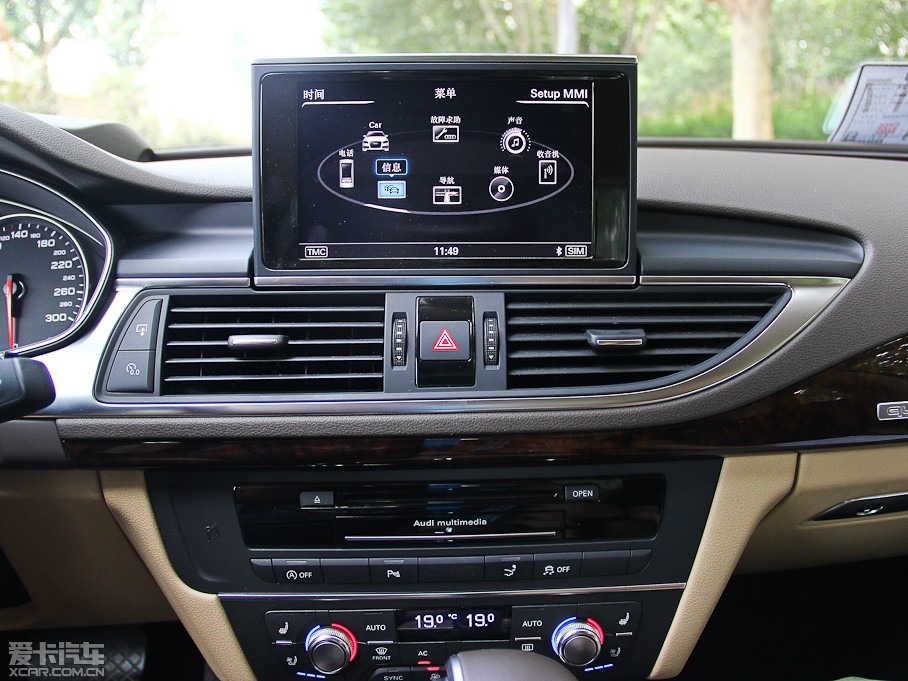 2013��W��A7 50TFSI quattro���A��