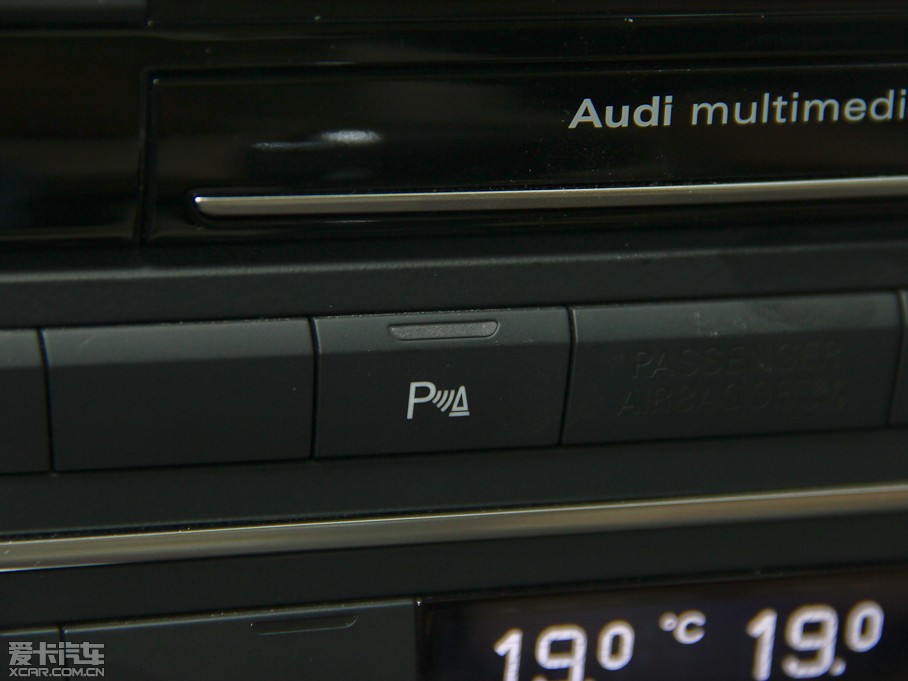 2013��W��A7 50TFSI quattro���A��