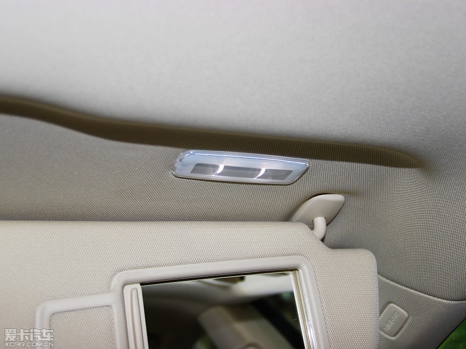 2013��W��A7 50TFSI quattro���A��