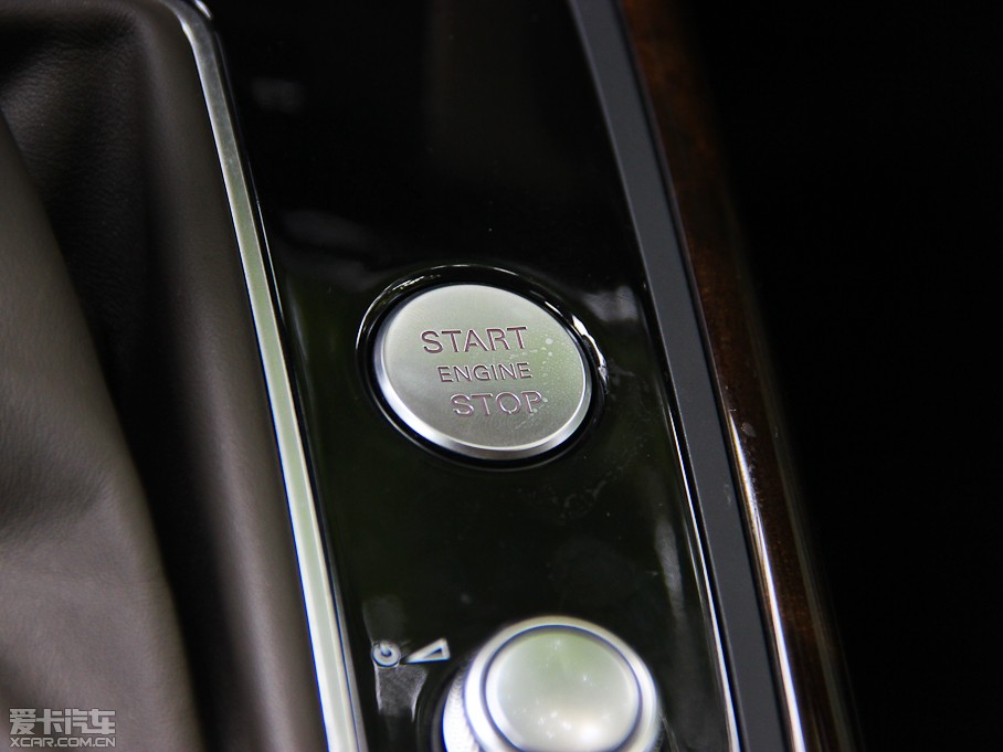 2013��W��A7 50TFSI quattro���A��