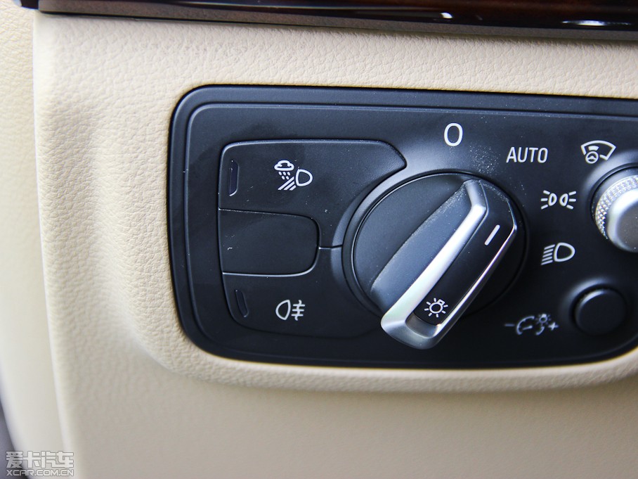 2013WA7 50TFSI quattroA