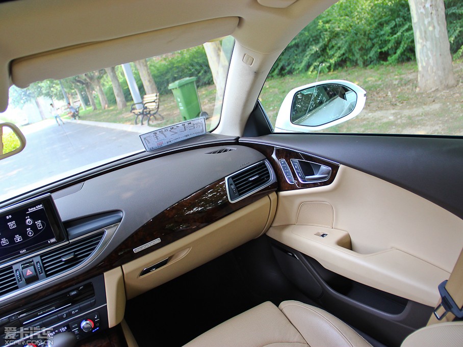 2013?yun)WA7 50TFSI quattroA