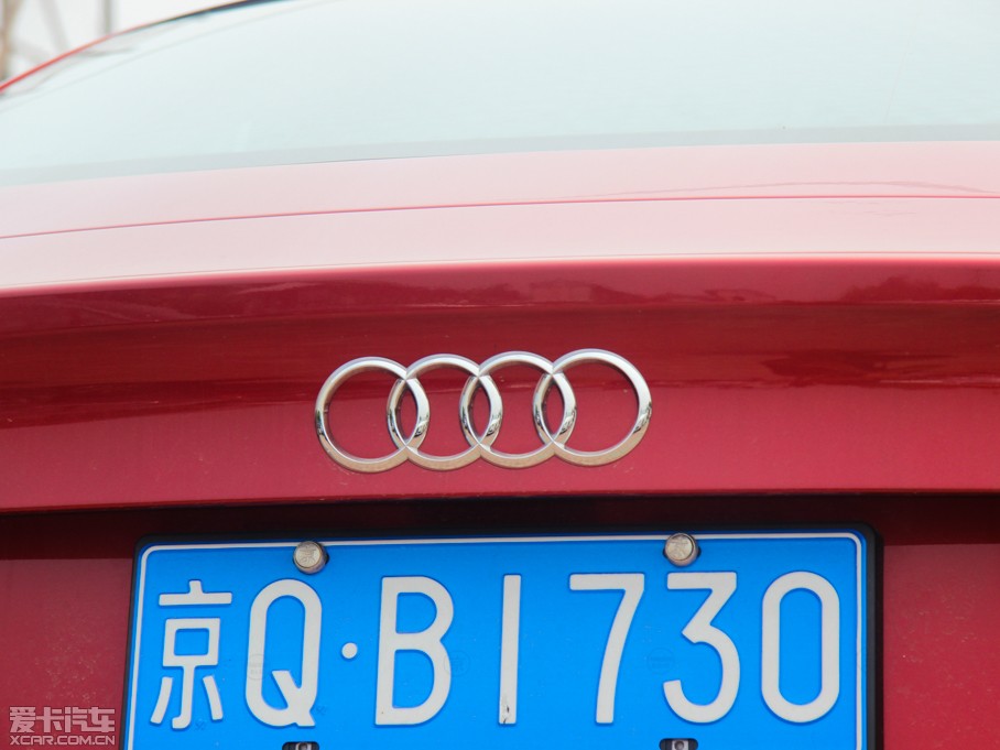 2013��?yu��n)W��A7 30FSI ��(bi��o)��(zh��n)��