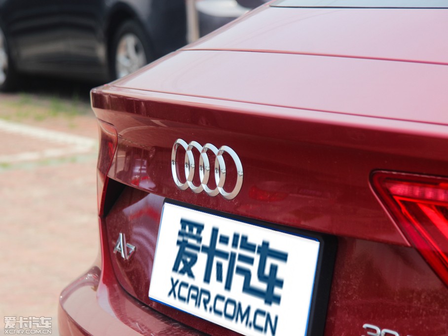 2013��W��A7 30FSI �˜ʰ�