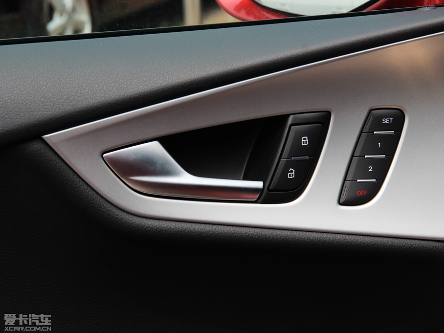 2013��W��A7 30FSI �˜ʰ�