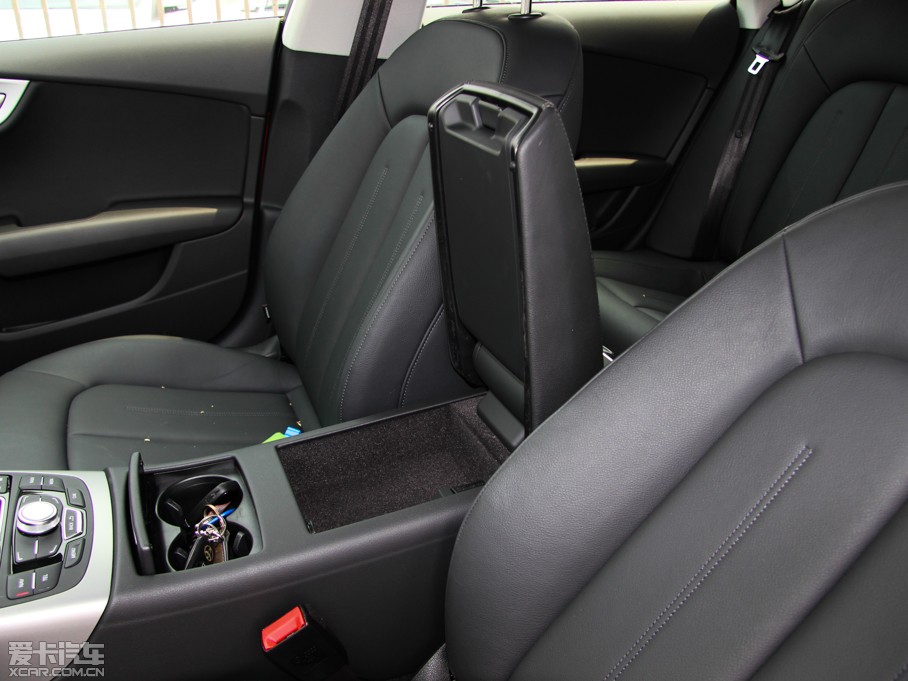 2013��W��A7 30FSI �˜ʰ�