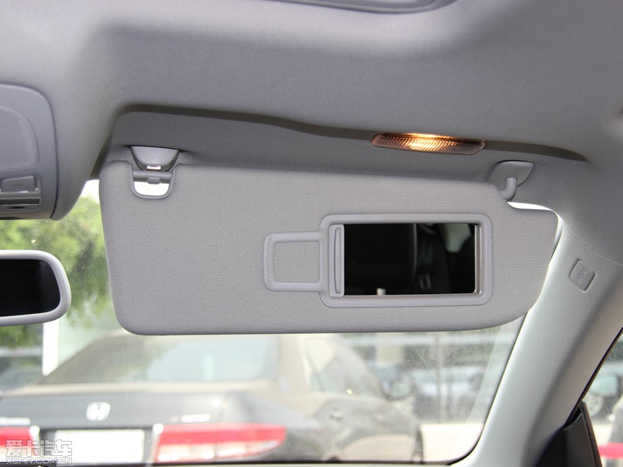 2013��W��A7 30FSI �˜ʰ�