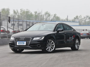 2013款50TFSI quattro豪华版 整体外观