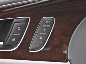 201350TFSI quattroA п؅^