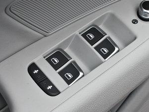 201350TFSI quattroA п؅^