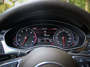 201350TFSI quattroA п؅^