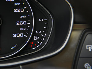 201350TFSI quattroA п؅^