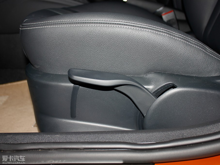 2013?yun)WA1 30 TFSI Sportback Ego plus