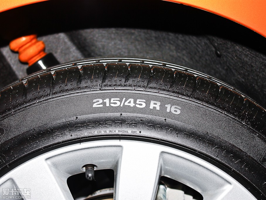 2013?yun)WA1 30 TFSI Sportback Ego plus