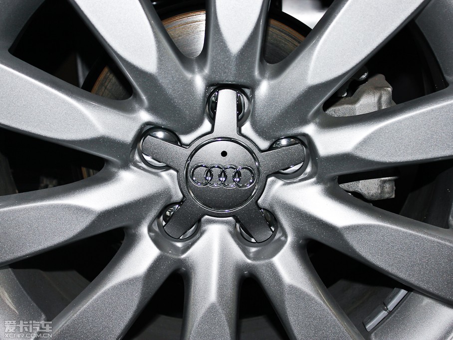 2013WA1 30 TFSI Sportback Ego plus