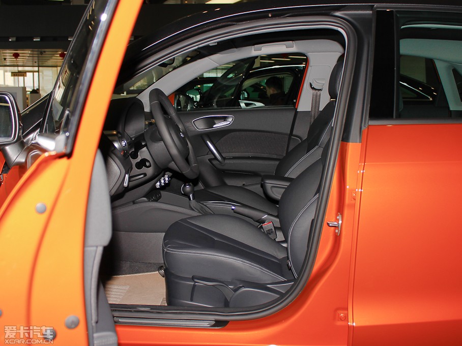 2013WA1 30 TFSI Sportback Ego plus