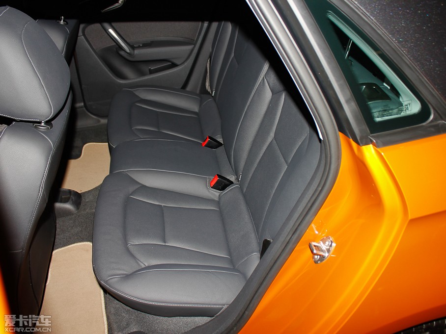 2013?yun)WA1 30 TFSI Sportback Ego plus