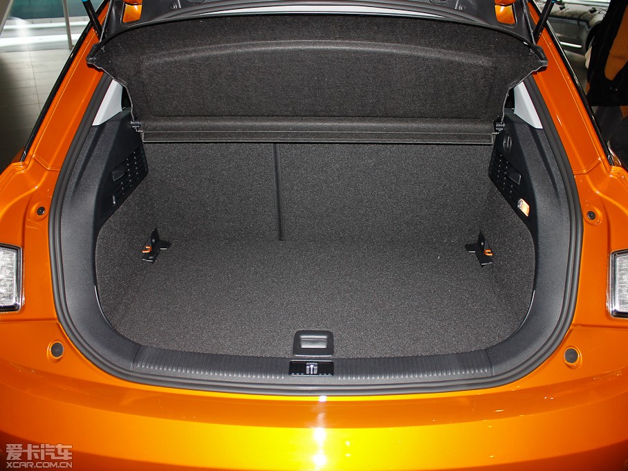 2013WA1 30 TFSI Sportback Ego plus