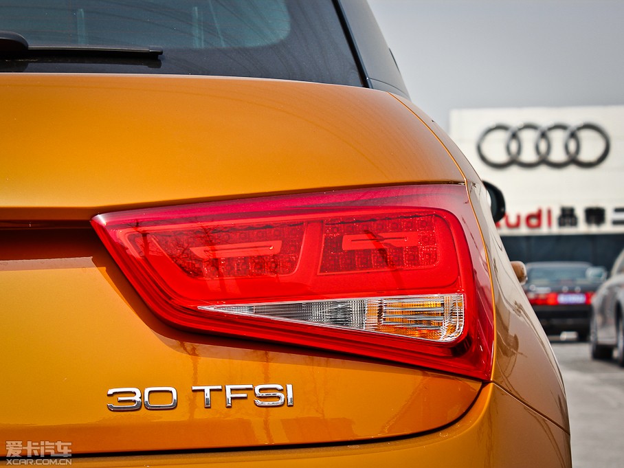 2013WA1 30 TFSI Sportback Ego plus