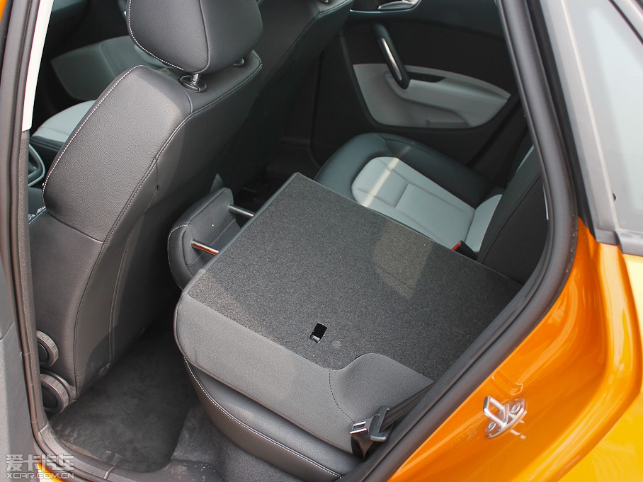 2013WA1 30 TFSI Sportback Ego plus