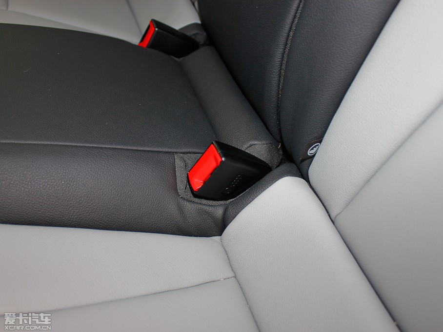 2013WA1 30 TFSI Sportback Ego plus