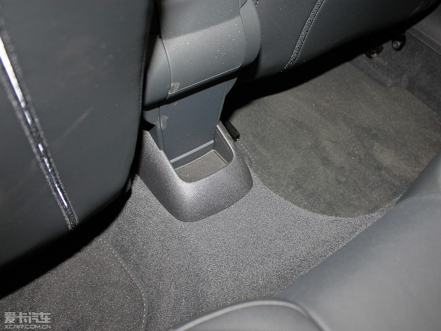 2013WA1 30 TFSI Sportback Ego plus