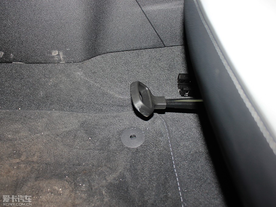 2013?yun)WA1 30 TFSI Sportback Ego plus