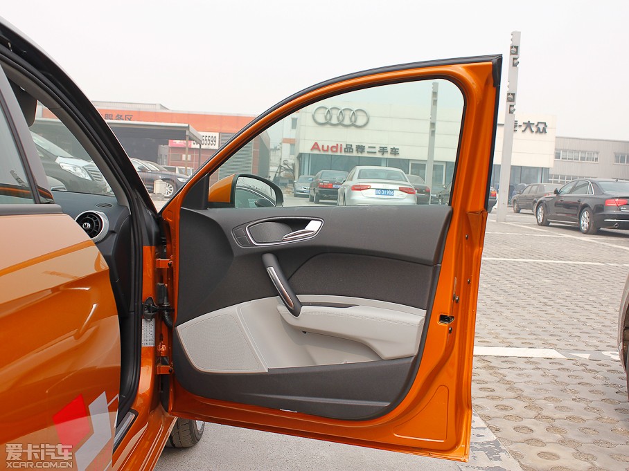 2013WA1 30 TFSI Sportback Ego plus