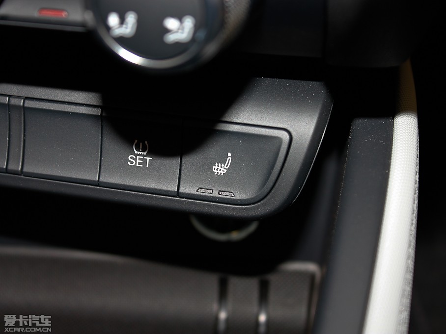 2013WA1 30 TFSI Sportback Ego plus