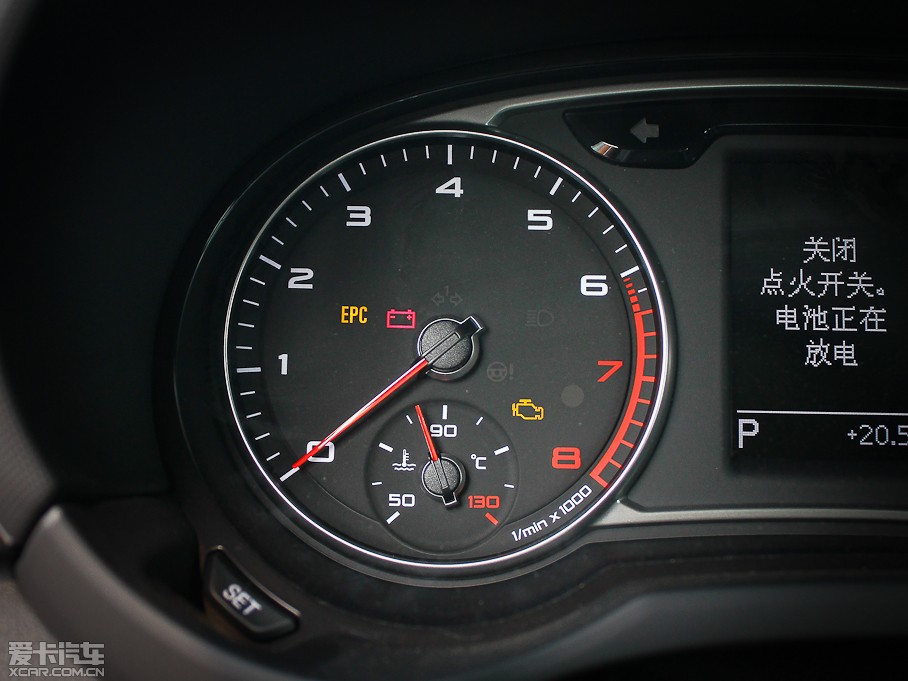 2013?yun)WA1 30 TFSI Sportback Ego plus